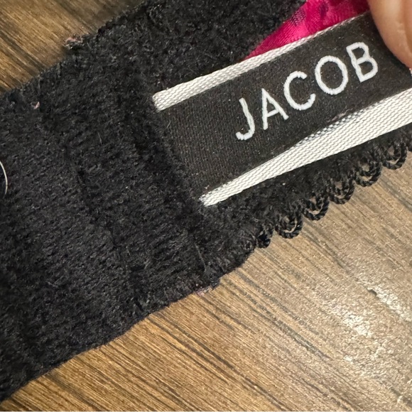 Jacob Bra - Picture 4 of 5